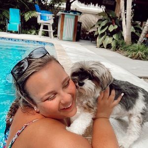 Meet your Posher, Leah